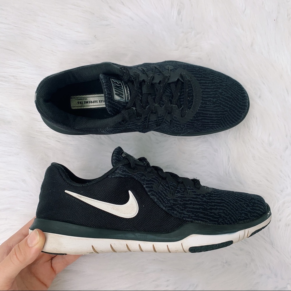 Nike Flex Supreme TR6 training shoes size 6